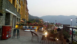 Lavasa Lake View Palace - Restaurant